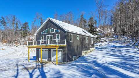 5 Boulder Ridge Road, Oxford, ME 04270