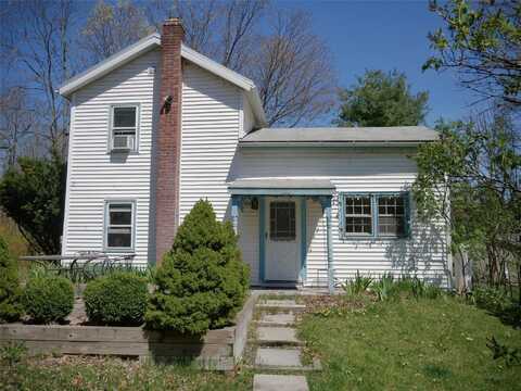 95 Mill Road, Red Hook, NY 12571