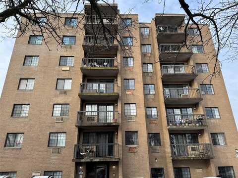 71-49 Metropolitan Avenue, Middle Village, NY 11379