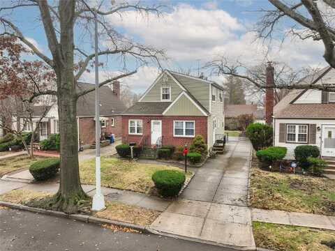 265-11 83 rd Avenue, Glen Oaks, NY 11004