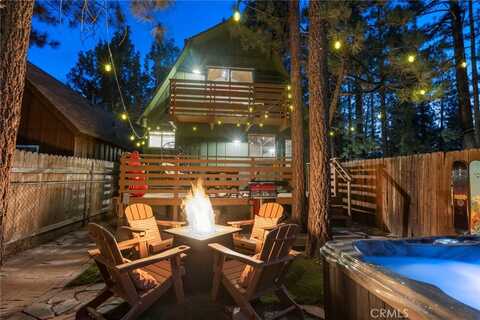 1037 W Rainbow Boulevard, Big Bear City, CA 92314