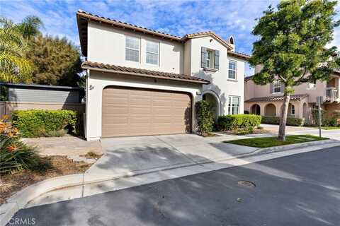 18812 Desmond Lane, Huntington Beach, CA 92648