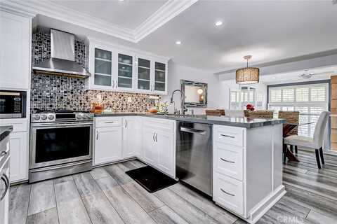 4758 La Villa Marina, Marina del Rey, CA 90292