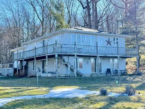 7330 S 080 E, Wolcottville, IN 46795