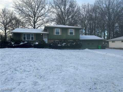 97 W Howe Road, Tallmadge, OH 44278