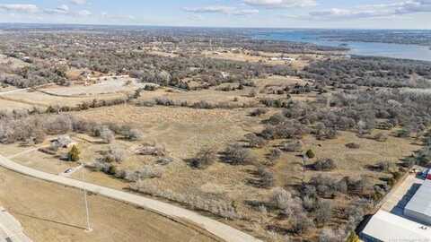 4200 E I-35 Highway, Edmond, OK 73013