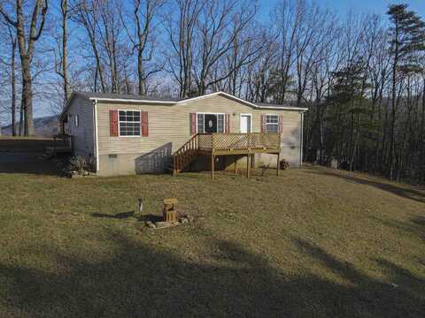 150 MOUNTAIN FIELD Road, Pearisburg, VA 24134