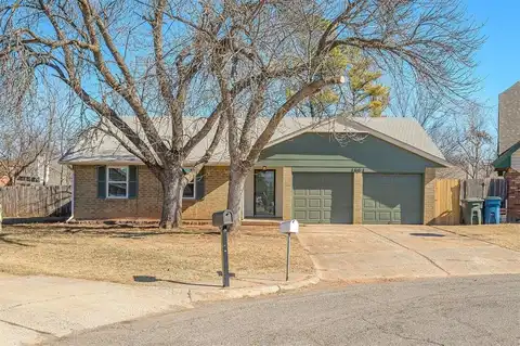 1001 Juno Circle, Edmond, OK 73003