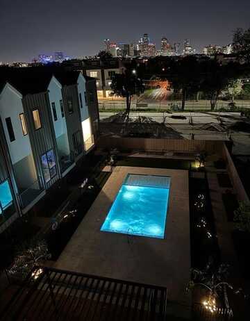 1902 N Carroll Avenue, Dallas, TX 75204