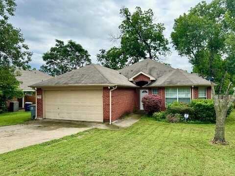 7026 London Fog Drive, Dallas, TX 75227