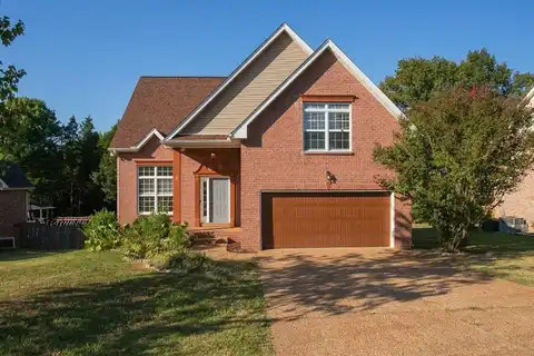 405 Tucker Trice Blvd, Lebanon, TN 37087