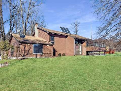 40 Felter Hill Rd, Monroe, NY 10950