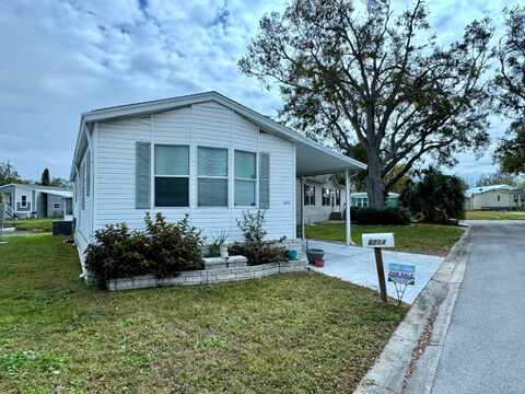 6214 Starboard Ln, Tampa, FL 33611