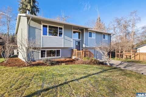 3738 S Crabapple Ln, Port Angeles, WA 98362