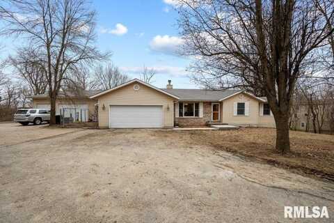 1855 WAGON WHEEL Lane, Muscatine, IA 52761