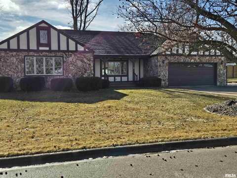 302 PECAN, Canton, IL 61520