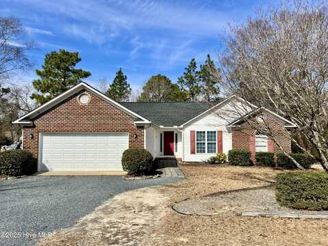 223 Bellhaven Drive, Carthage, NC 28327