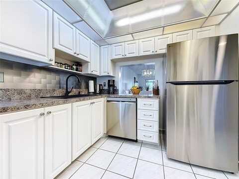 2309 S Cypress Bend Dr, Pompano Beach, FL 33069