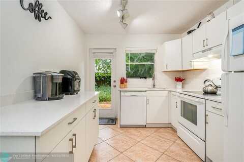 1831-1835 SW 24th St, Fort Lauderdale, FL 33315