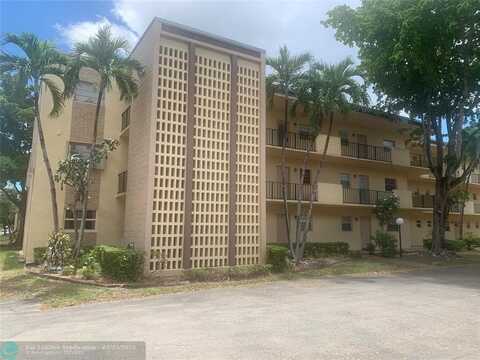 351 Cambridge Rd, Hollywood, FL 33024