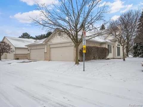 13637 SUMMER WOOD Drive, Sterling Heights, MI 48312