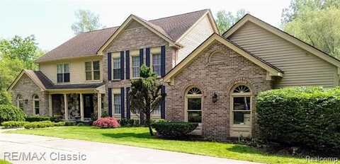 95 W HICKORY GROVE Road, Bloomfield Hills, MI 48304