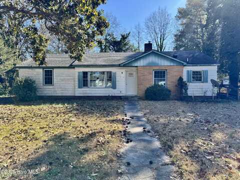 517 Greenmead Drive, Kinston, NC 28501