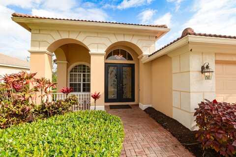 7046 Maidstone Drive, Port Saint Lucie, FL 34986