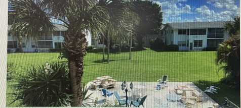 186 Coventry H, West Palm Beach, FL 33417