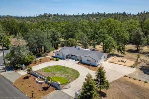 22425 Whipple Tree Lane, Palo Cedro, CA 96073