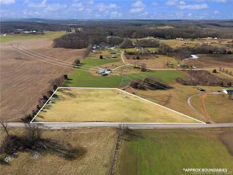 W Side of Palmyra Road, New Pekin, IN 47165