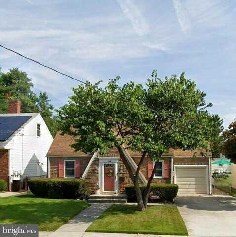 328 INDEPENDENCE AVENUE, HAMILTON, NJ 08610