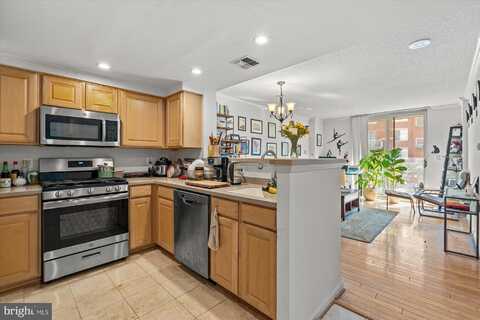 3835 9TH STREET N, ARLINGTON, VA 22203