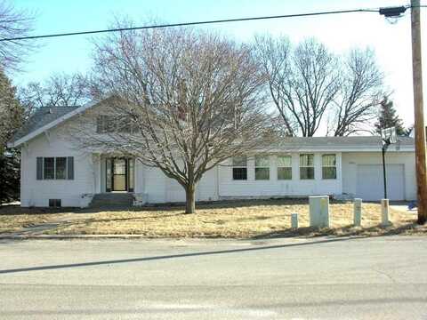 102 S Lawrence Street, Stacyville, IA 50476