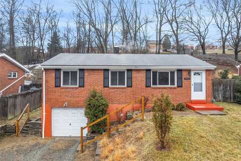 765 Center Road, Plum, PA 15239