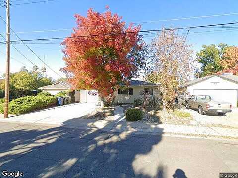 18Th, SACRAMENTO, CA 95820