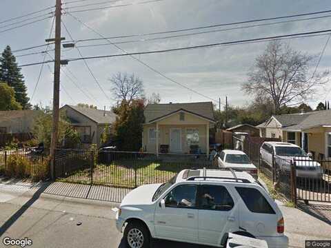 15Th, SACRAMENTO, CA 95820