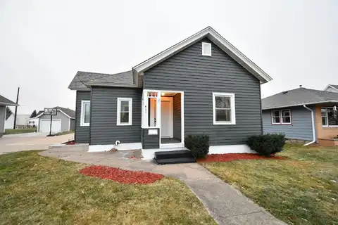 6Th, LAKE CITY, MN 55041