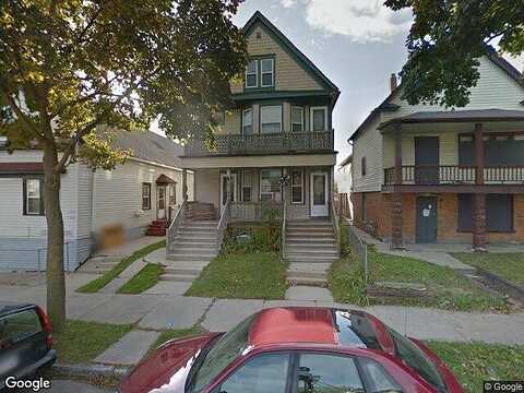 7Th, MILWAUKEE, WI 53215