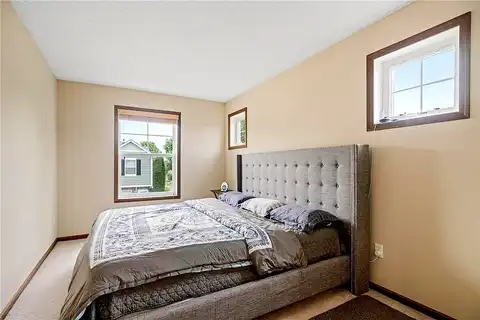 60Th, MINNEAPOLIS, MN 55446