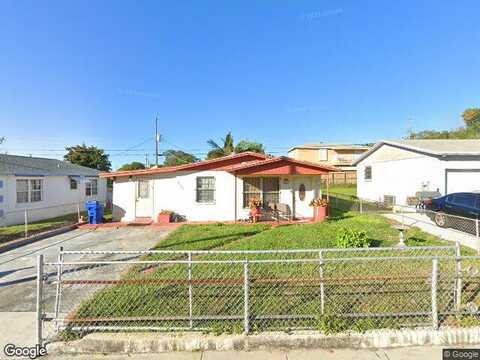 24Th, RIVIERA BEACH, FL 33404