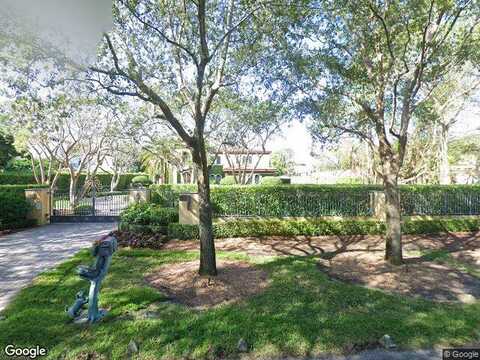 Suburban, PINECREST, FL 33156