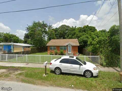 12Th, HOMESTEAD, FL 33030