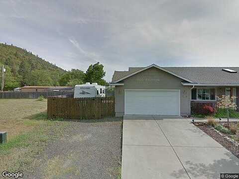Penny, SHADY COVE, OR 97539