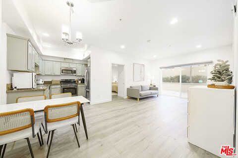 10Th, LOS ANGELES, CA 90006
