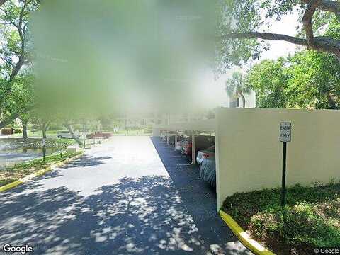 Sunshine Skyway Ln S, Saint Petersburg, FL 33711