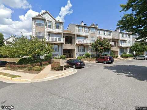 Catbird Cir, Lorton, VA 22079