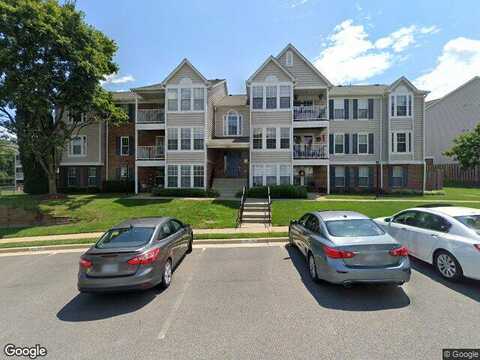 Sherbrooke Cir, Woodbridge, VA 22192