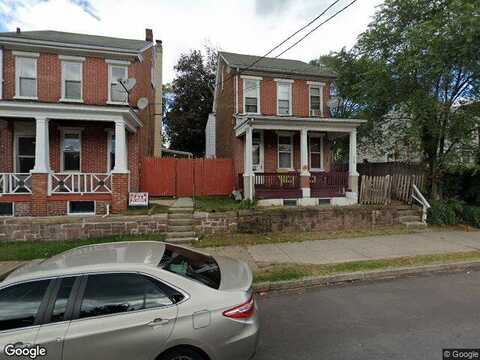 Walnut St, Pottstown, PA 19464