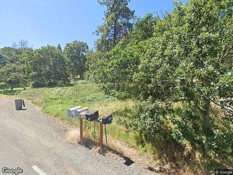 Clayton Rd, Ashland, OR 97520